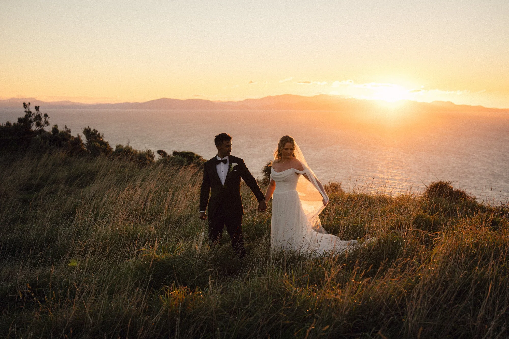 Hayley &amp; Chey’s from Sri Lanka to Wellington for their wedding at Boomrock