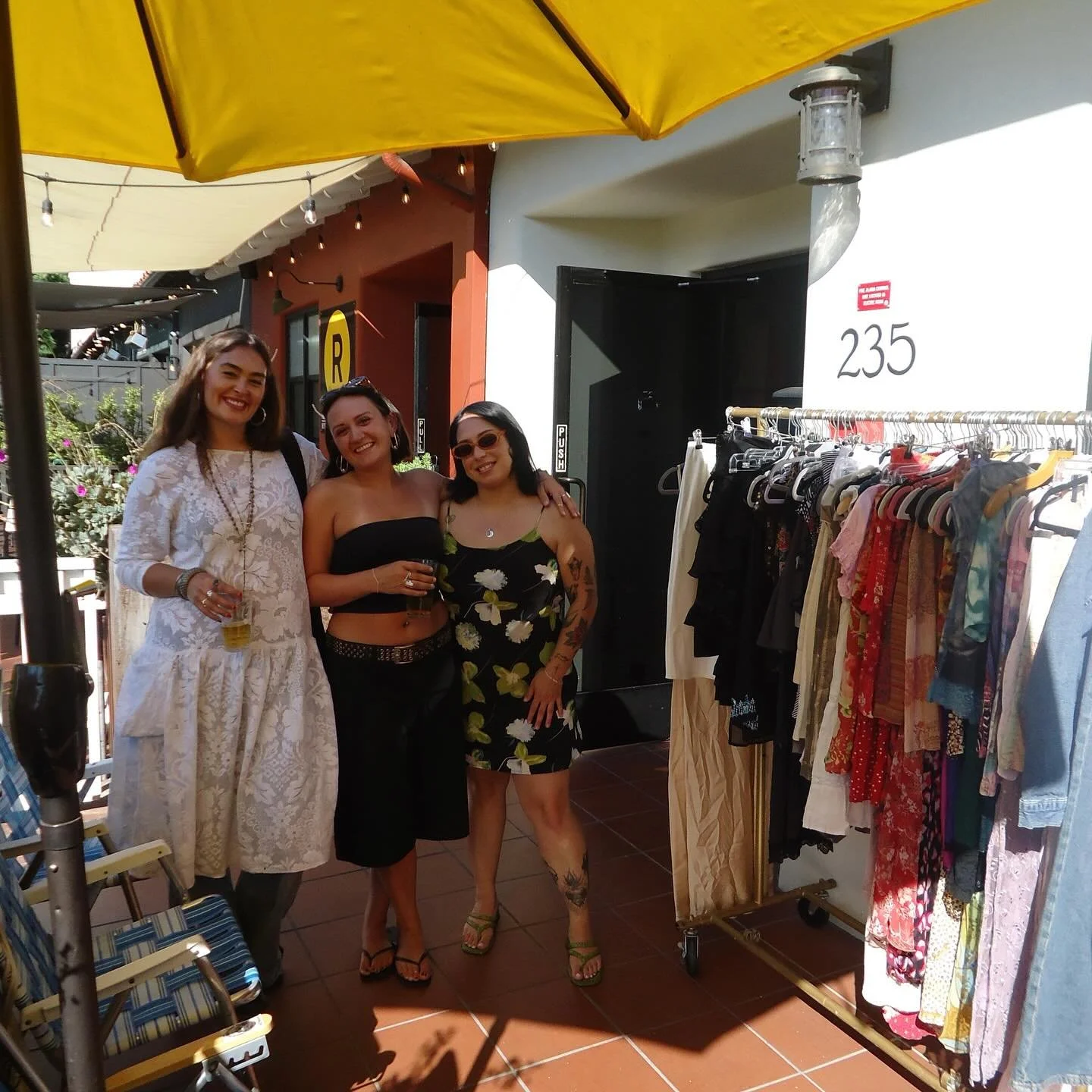 From Sips to Steals! Good drinks, great finds, and even better people. Big love to our vendors, team, shoppers &amp; friends💕 We&rsquo;ll see you for the next Sift &amp; Sip September 14th! Always accepting new vendors - link in bio!🥂
