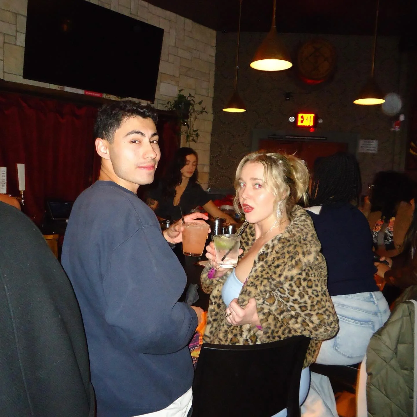 You look like you could use a champagne toast👀 Ring in the New Year with us tomorrow night 🥂
Live music by Smooth Exchange!