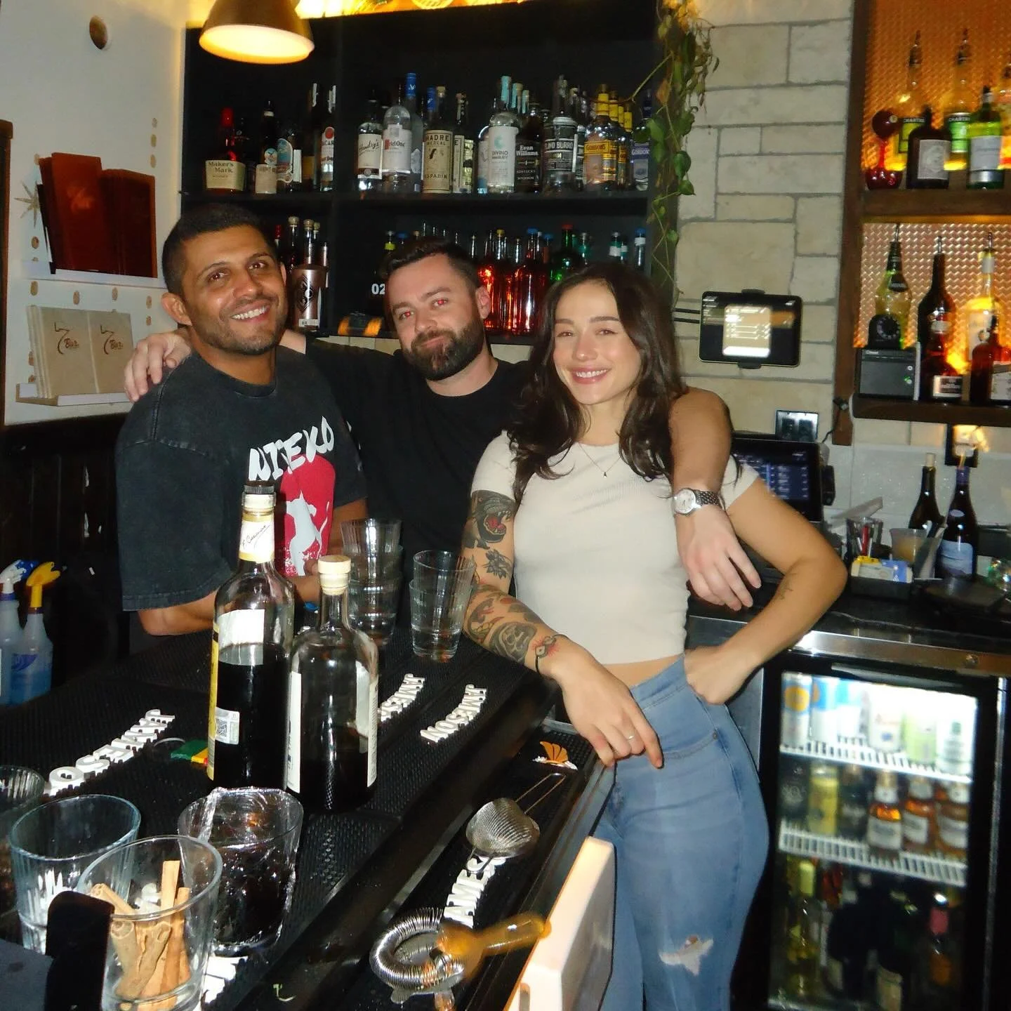 Tuesday&rsquo;s are for Industry Night&hellip;.come by for drink specials and karaoke at 9pm!