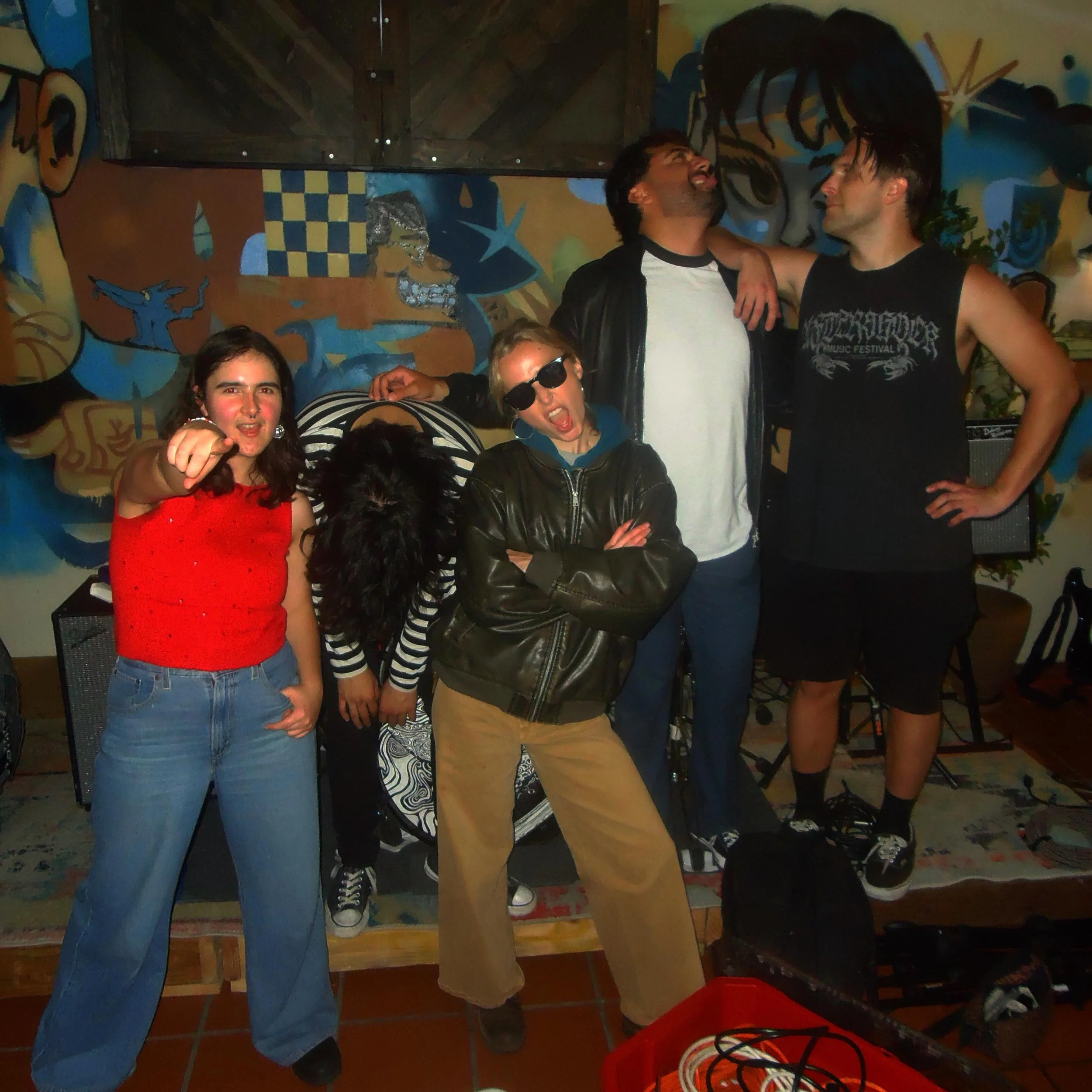 Seven Summer Slamboree night one: thank you to everyone who attended, performed, bartended, grilled, danced, yelled, spilled things, etc!🫶 See you tonight for round two!!