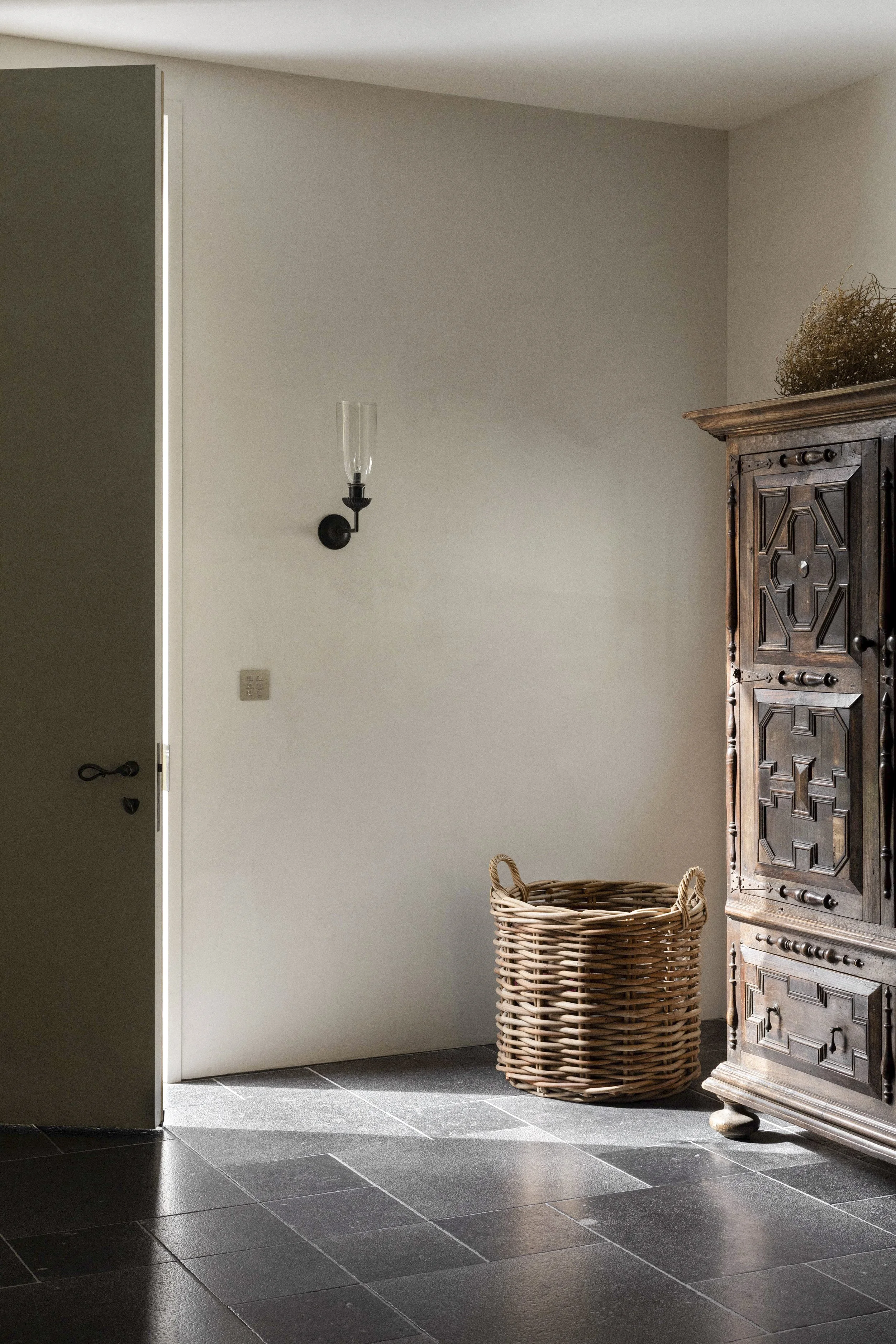 studiomountain_interiors01-2.jpg