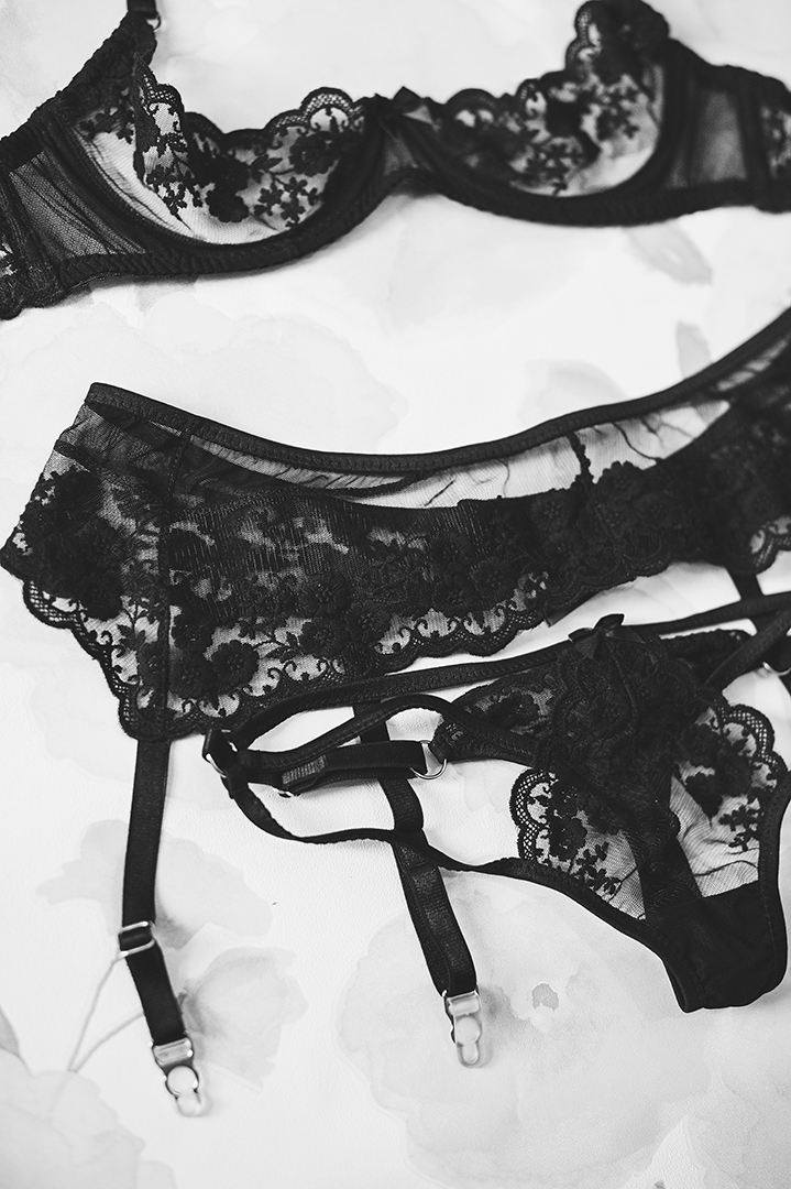 Jade (Garter + Underwear) — Ma Cherie Studios