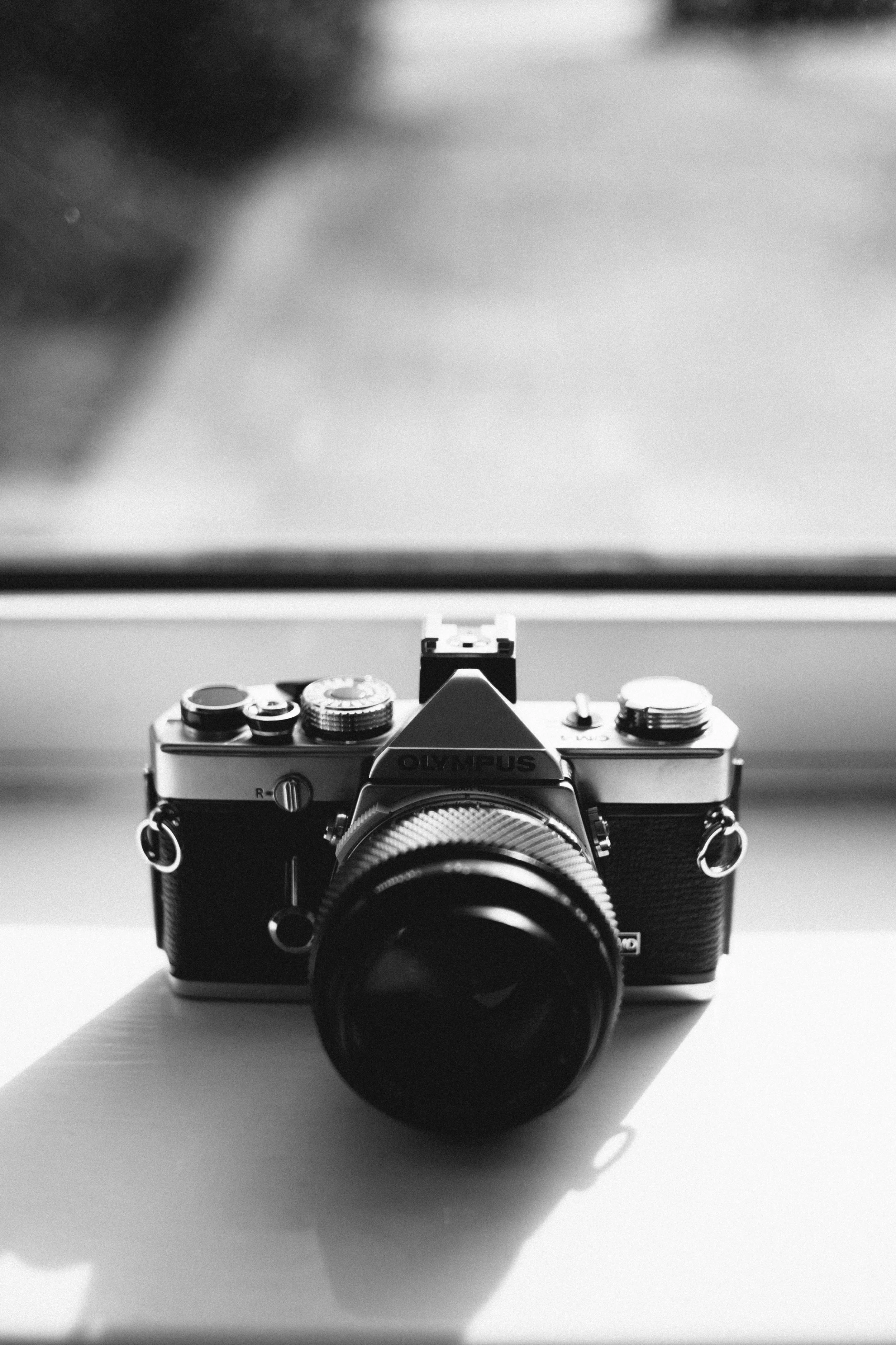 action-analog-analogue-1165003.jpg