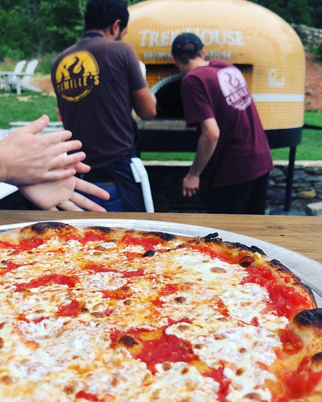 nice field trip today for the gang. good beer. great people. phenomenal energy. #craftbeer #pizza #thelittlethings
