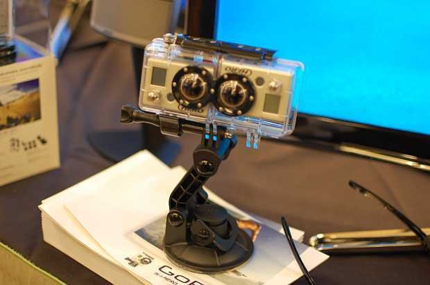 GoPro's 3D Hero case is the high-tech version of taping a pair of cameras together for stereoscopic vision.jpeg