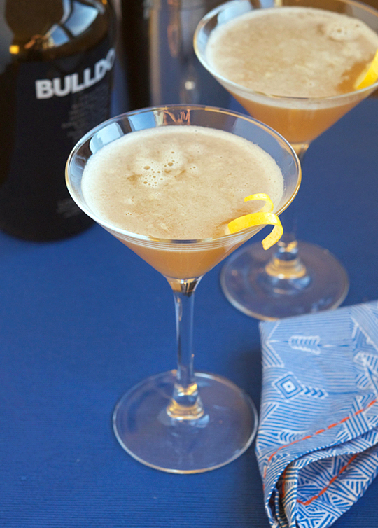 Bee's Knees Cocktail | Brooklyn Atlas