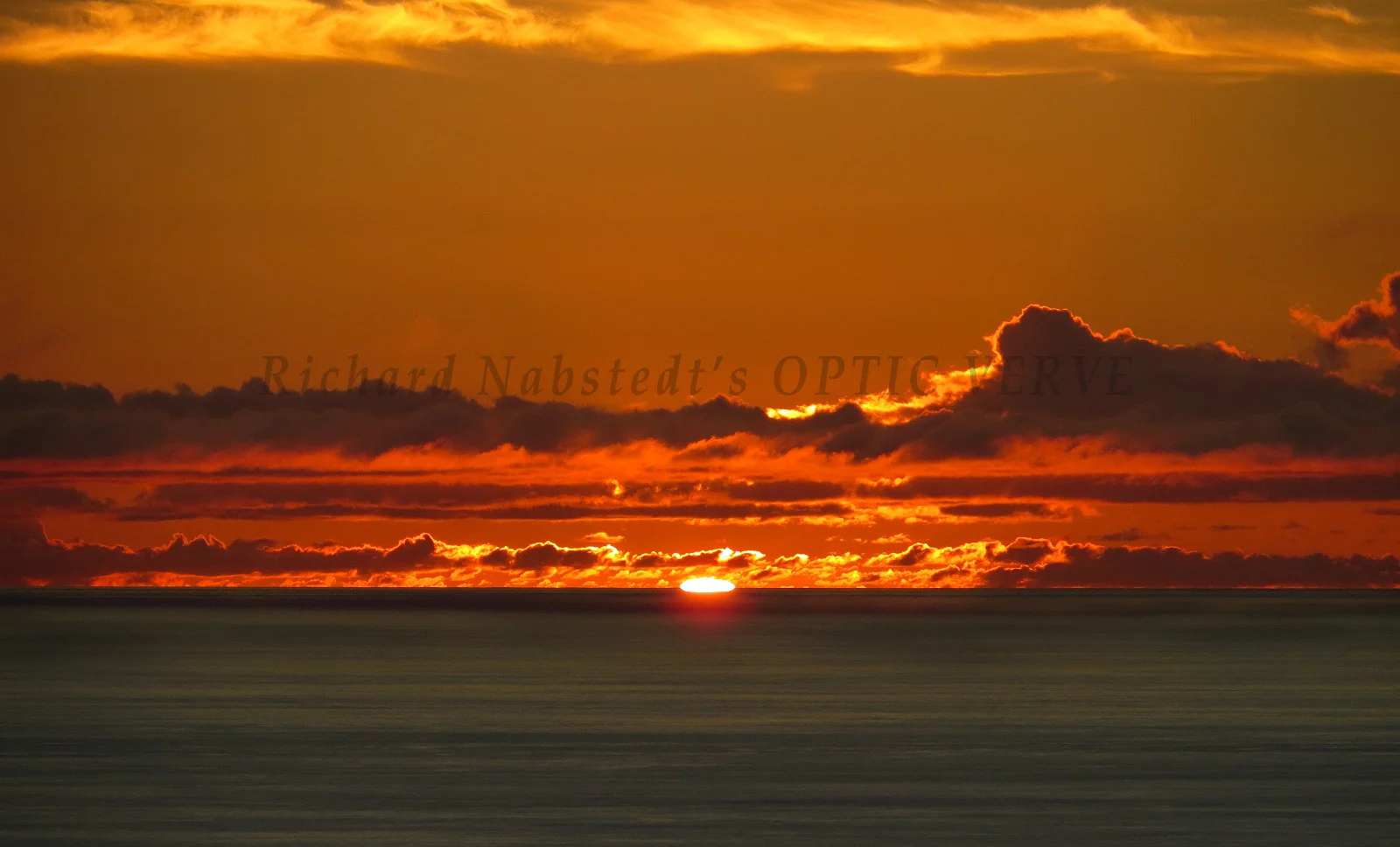 Razor Edge Horizon