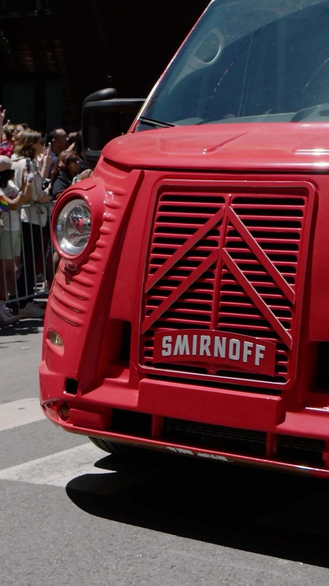 Smirnoff x Molly Balloons x Chicago Pride.mp4.00_00_05_16.Still006.jpg