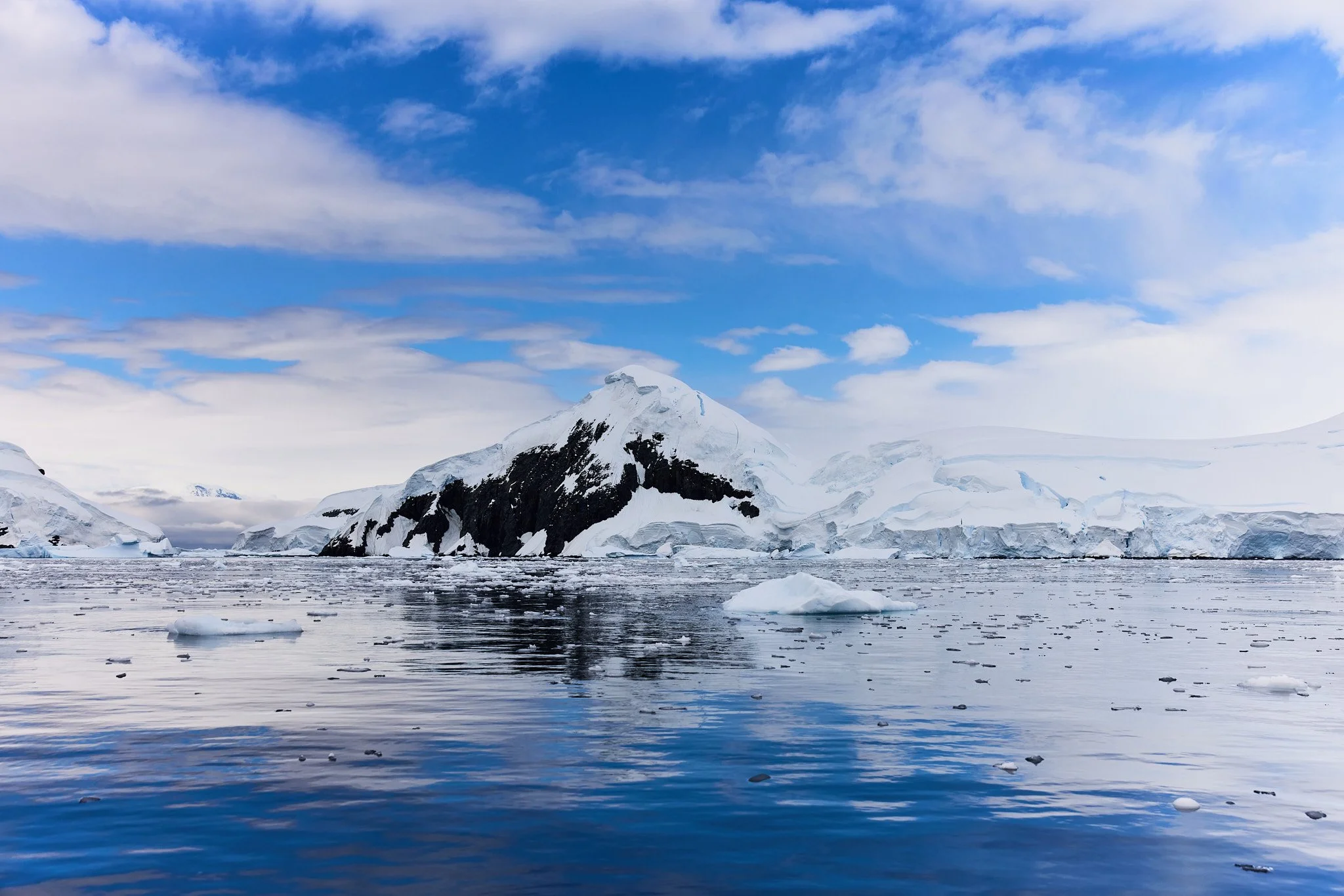 AntarticaRAW_12307.jpg