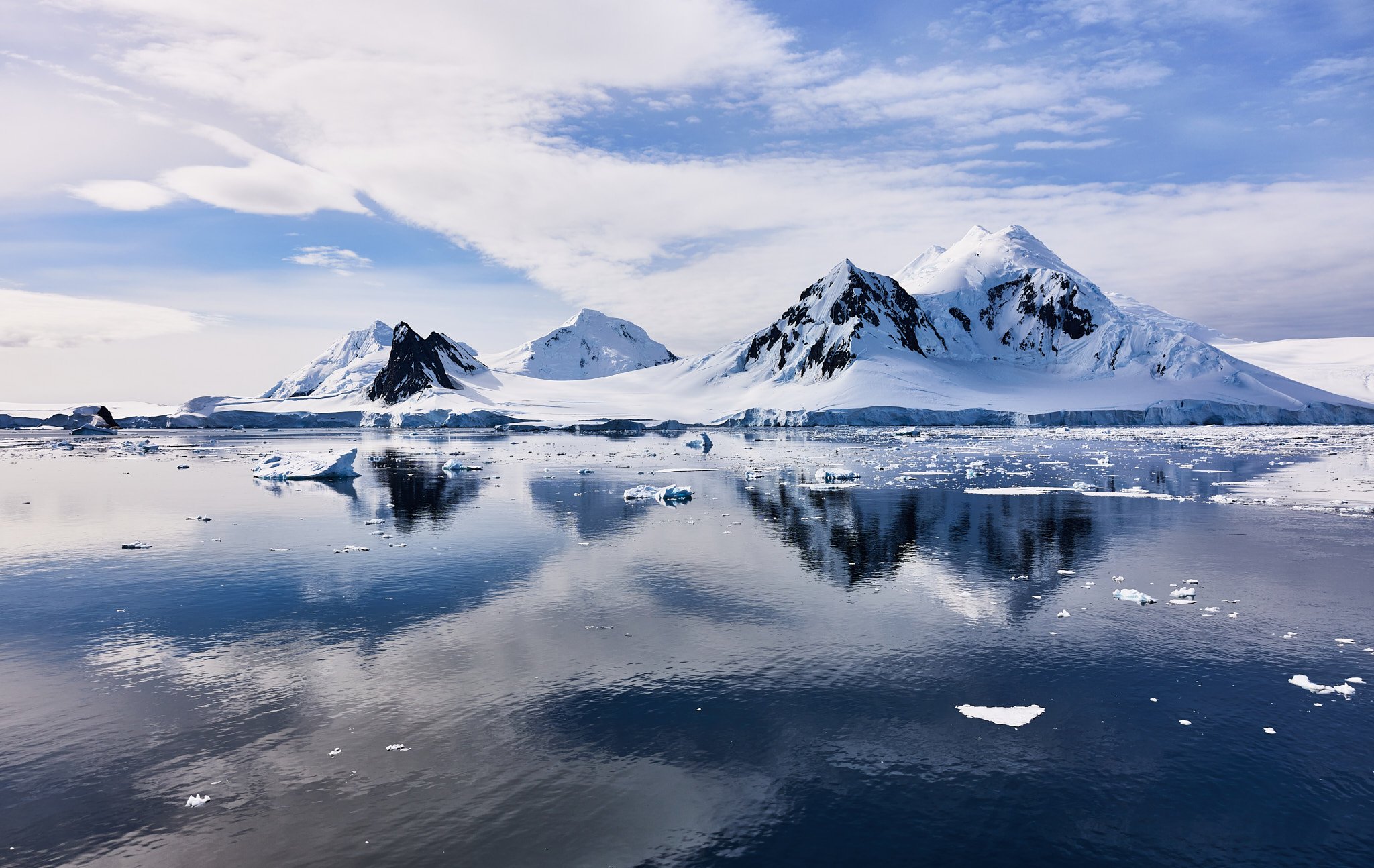 AntarticaRAW_10806.jpg