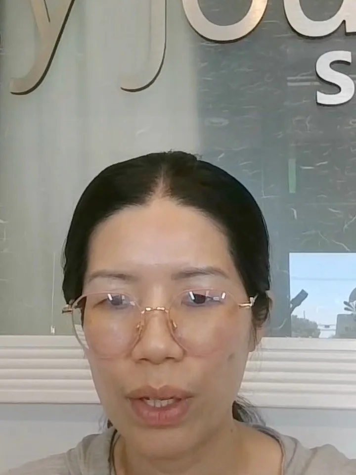 &ldquo;I changed my skin and my confidence.&rdquo;

At Beauty Journey, our commitment is to proven results, not just promises.

This genuine customer experience showcases a visible transformation, powered by our expertly formulated, research-driven s