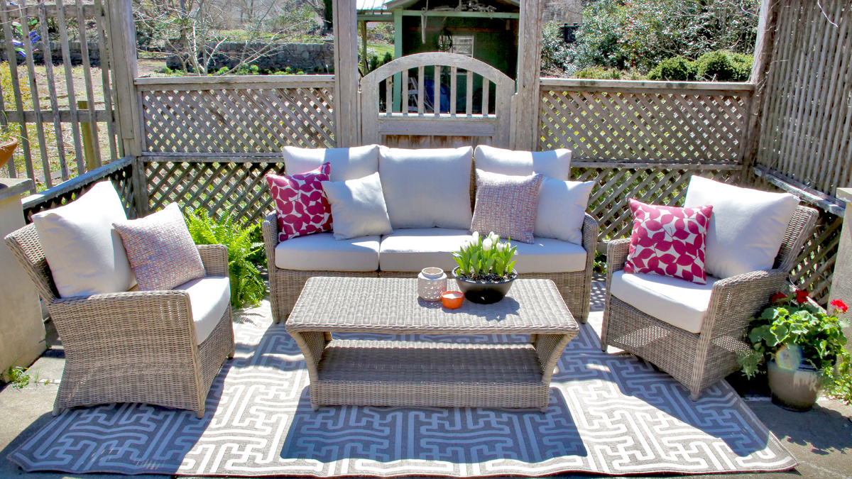 OAKMONT DEEP SEATING2.jpg