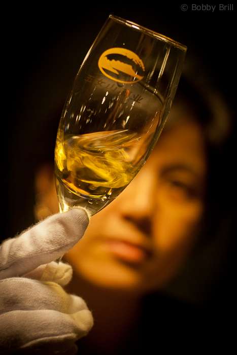 bobbybrill_china_drinking-12.jpg