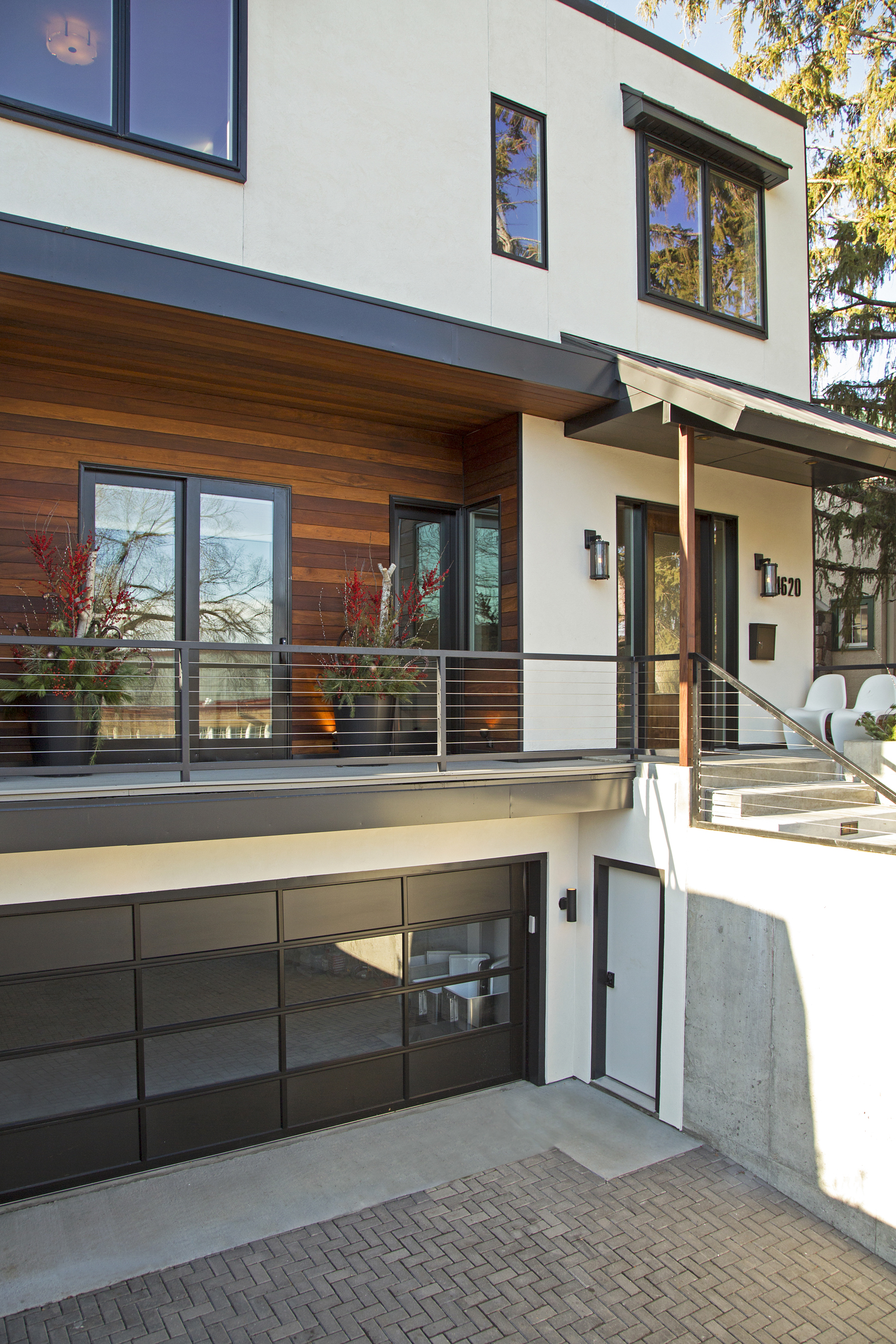 4620 Chowen Ave S_003.jpg