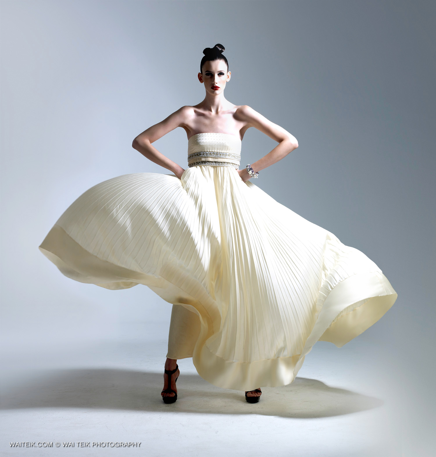 WaiTeik-Statuesque-06.jpg