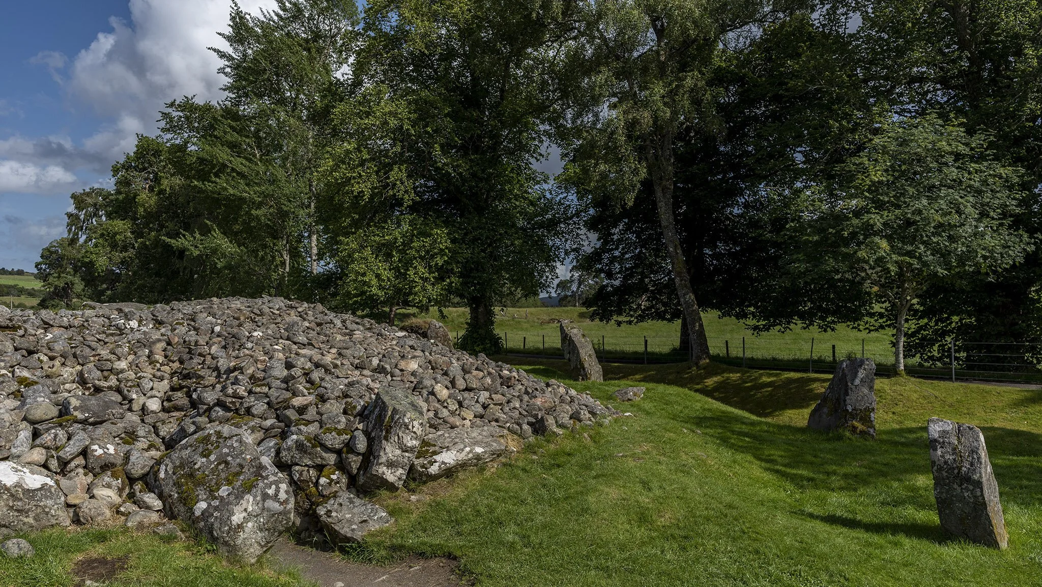 A visit to Corrimony chambered cairn, Scotland