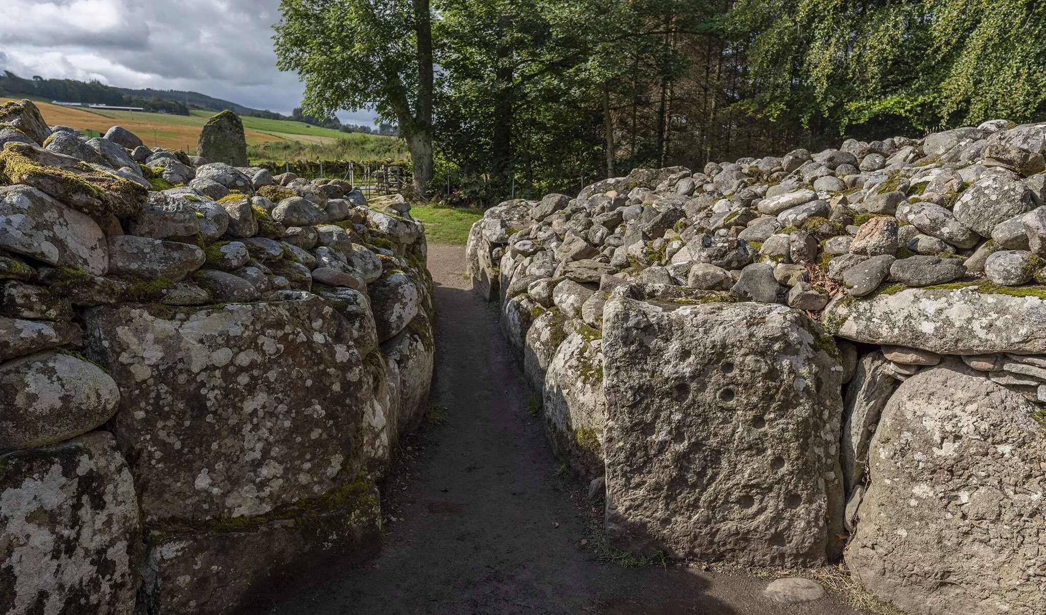 Two mornings at Balnuaran of Clava