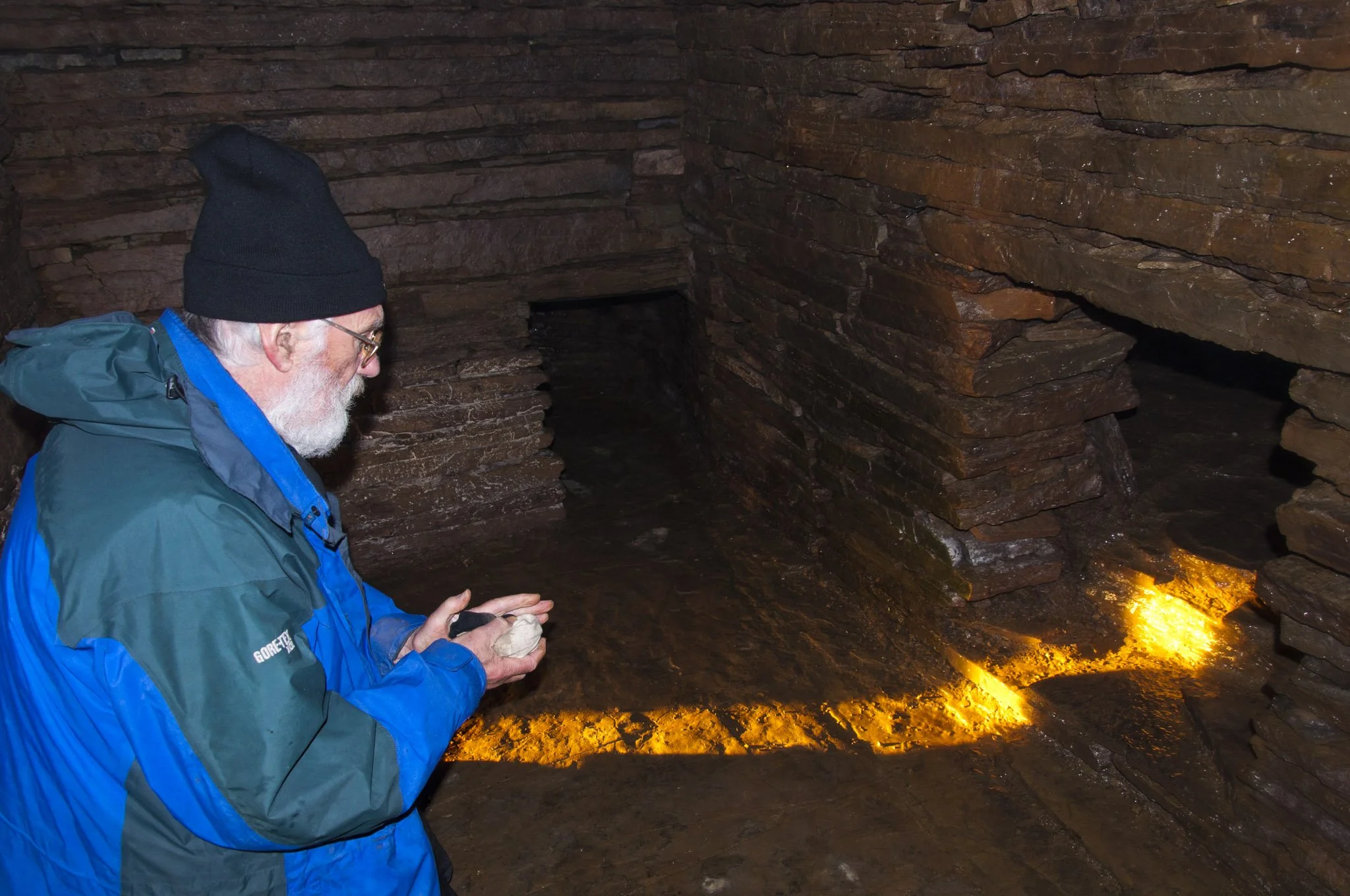 Archaeo-optics in Orkney Day 14: Further dawn observations at Cuween Hill