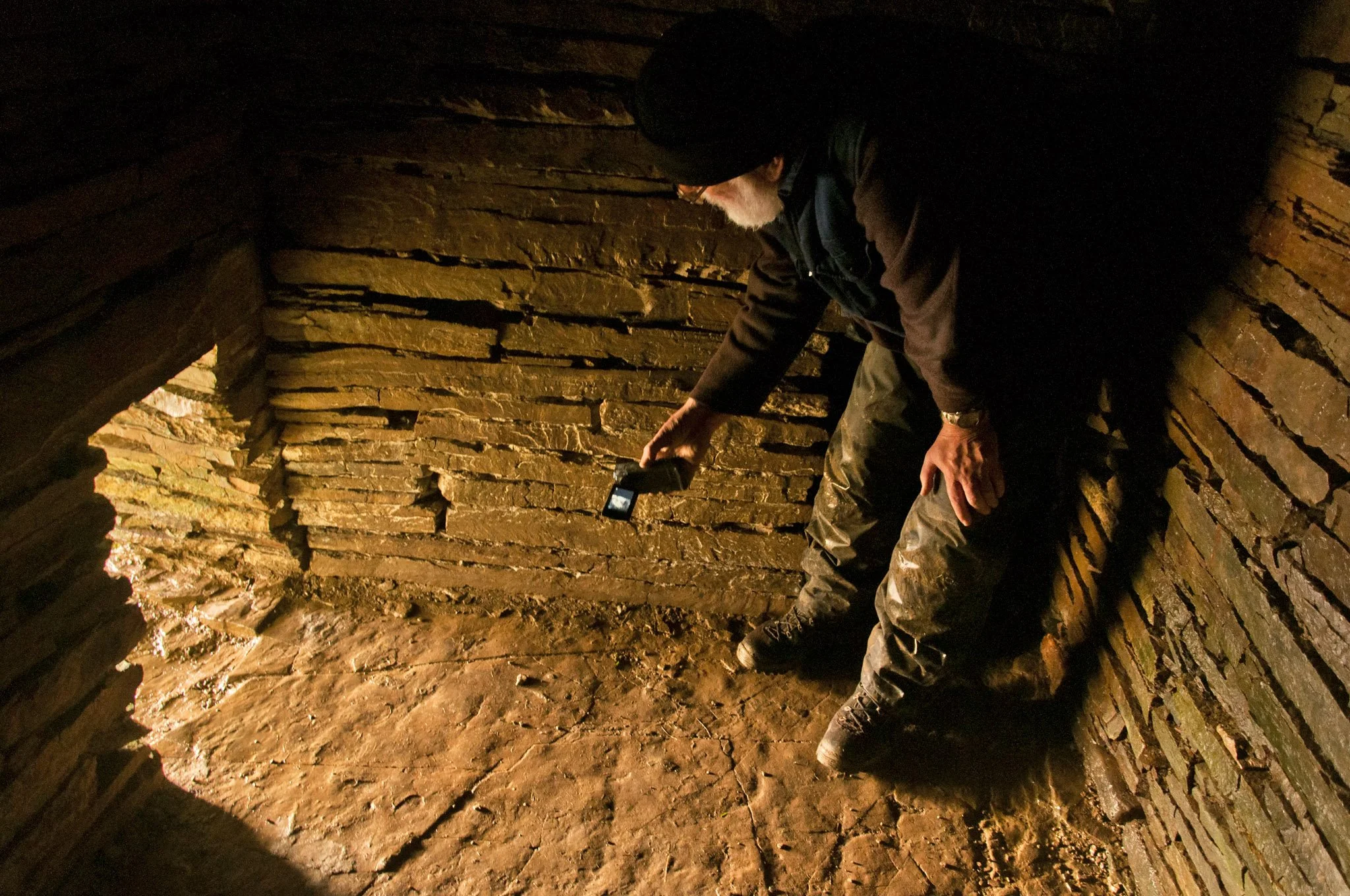 Archaeo-optics in Orkney Day 9: Success! Our first sunrise projected inside Cuween Hill cairn