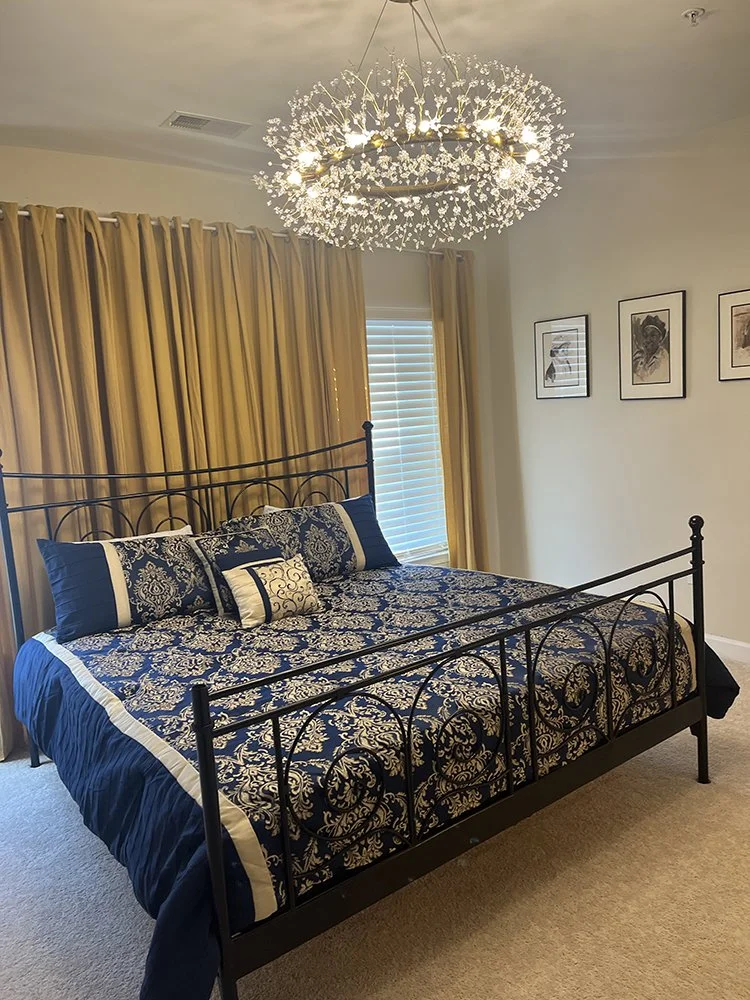 Gold Suite 2.jpg