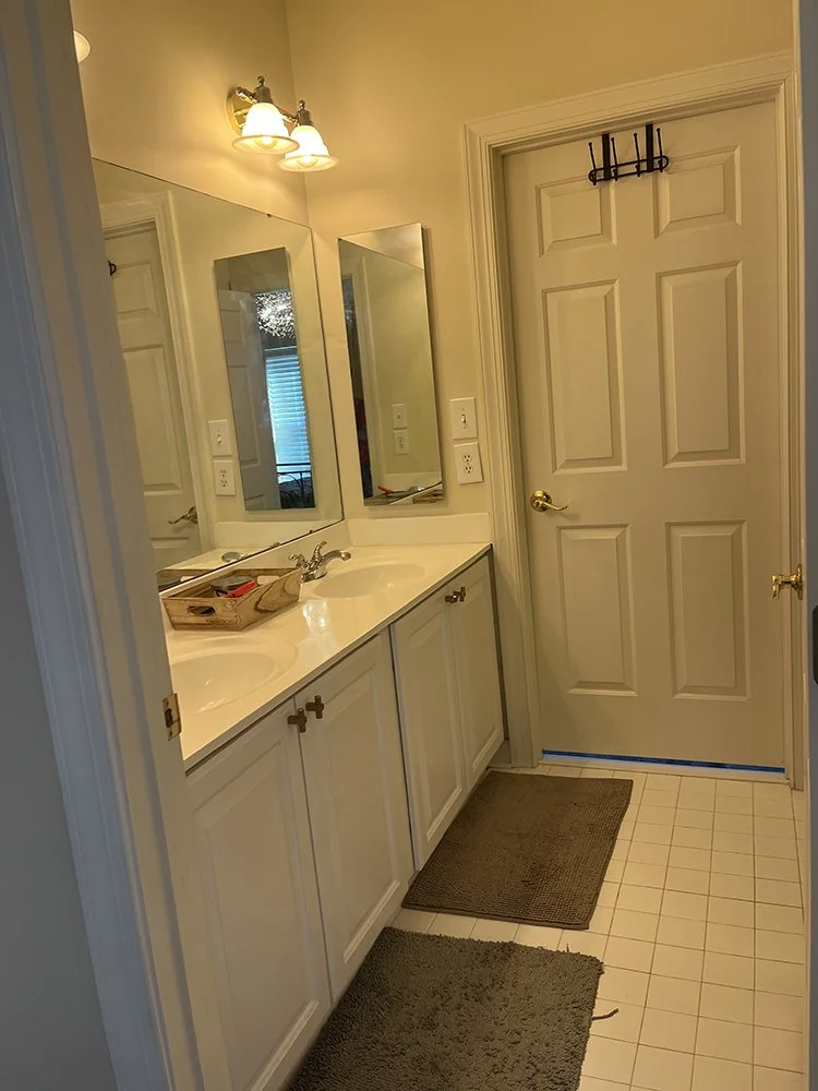 Gold Suite bath 1.jpg