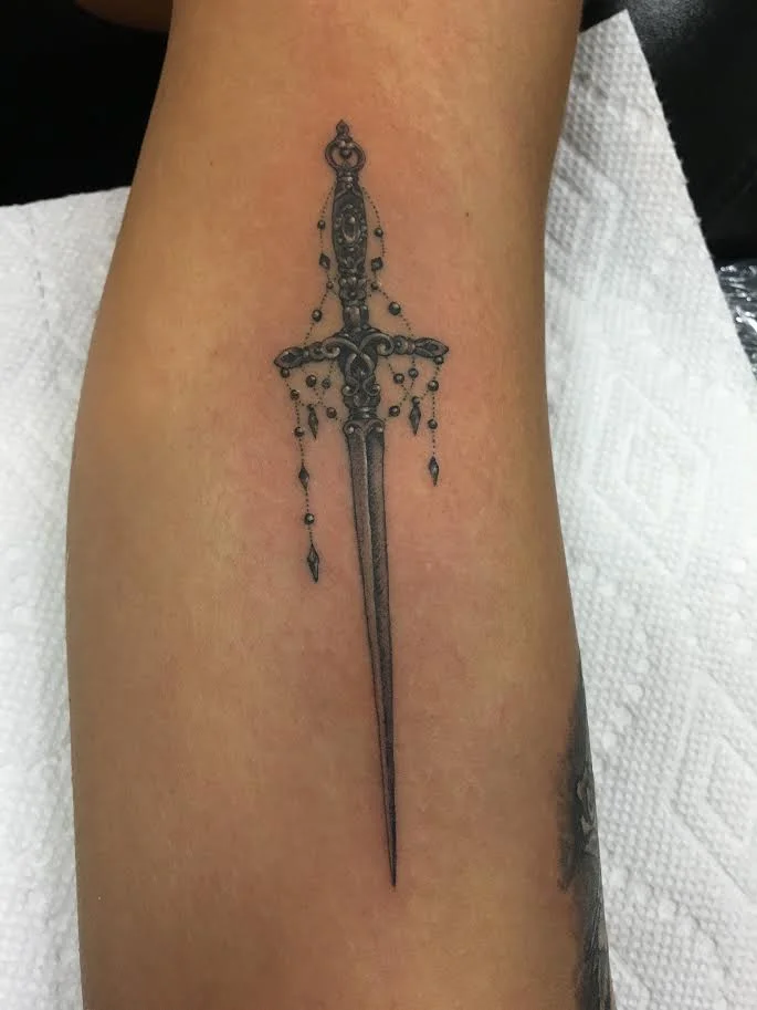 Big-Steve-Tattoos-Dagger.jpg