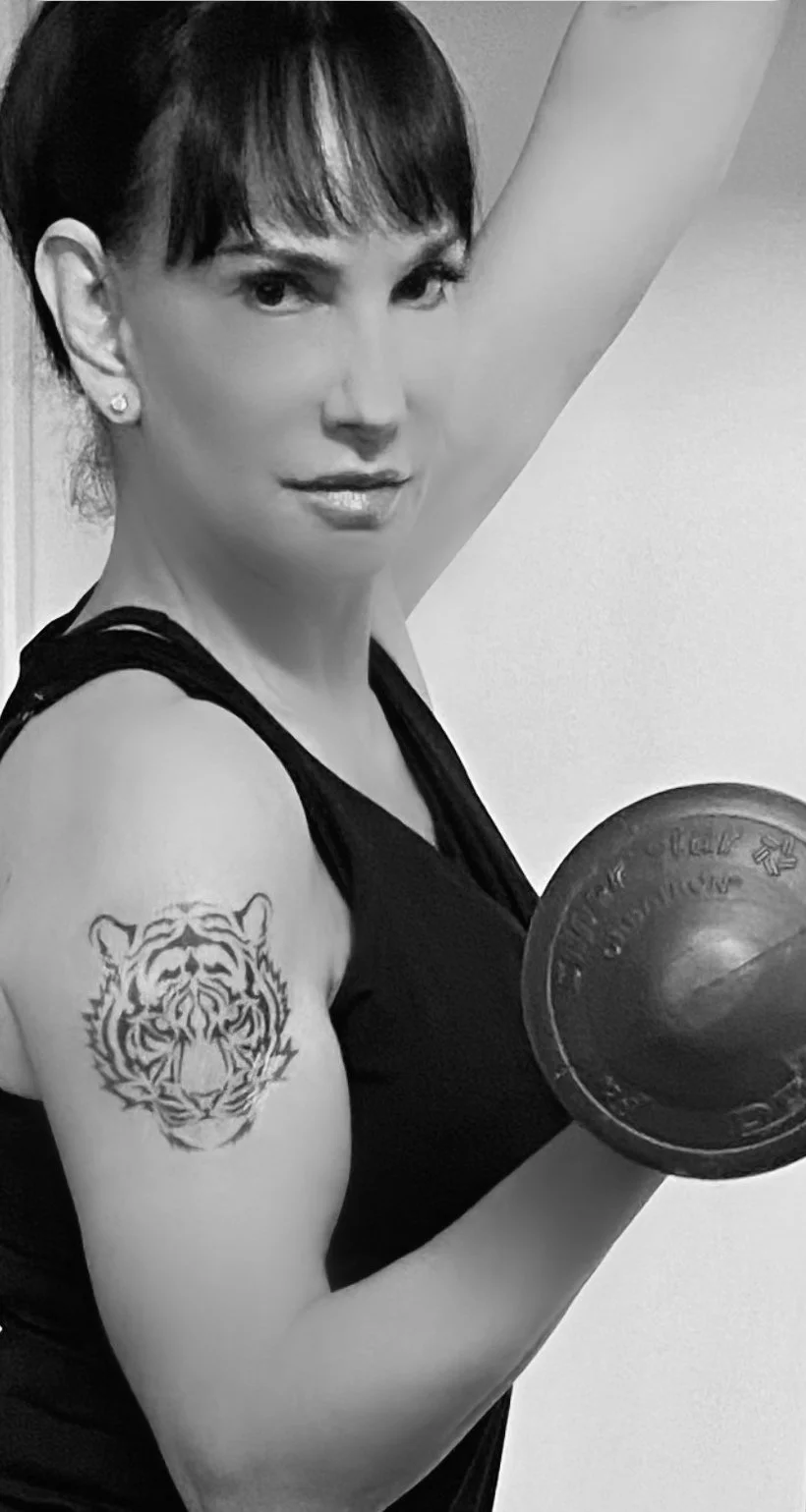 As Jennifer Davies in Robert Mann's new feature thriller, "R BnB", for Mannatee Films.