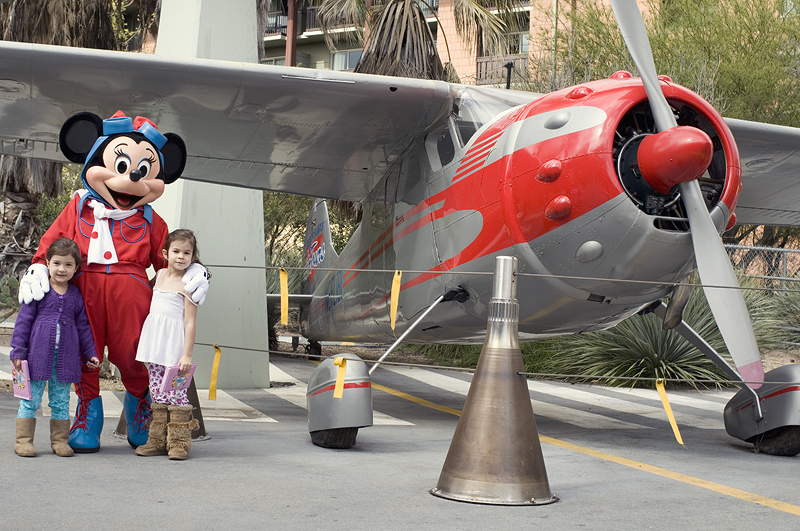 dland0289web.jpg