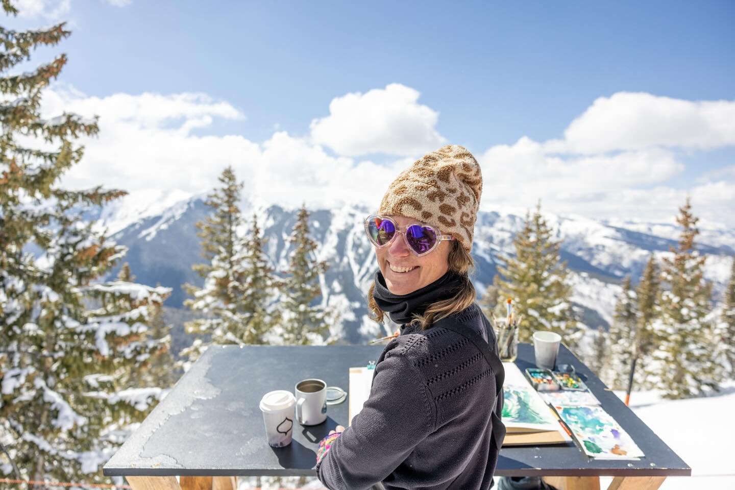 Last year I was hired by @aspensnowmass to do live art at the top of Ajax during a Apr&egrave;s Ski party&hellip; staring at our beloved highlands bowl, thinking about all the laps I&rsquo;ve done over the years, and bringing her to life surrounded b
