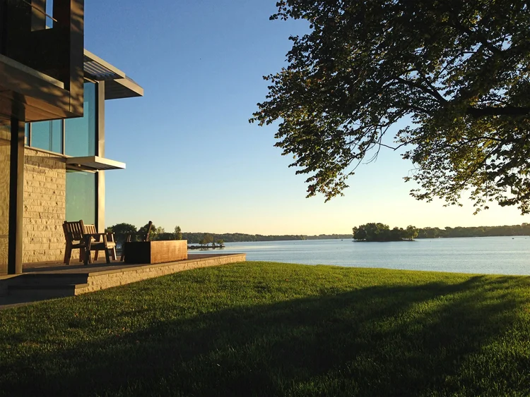 EDGEWATER+MORNING_1_1800.jpg