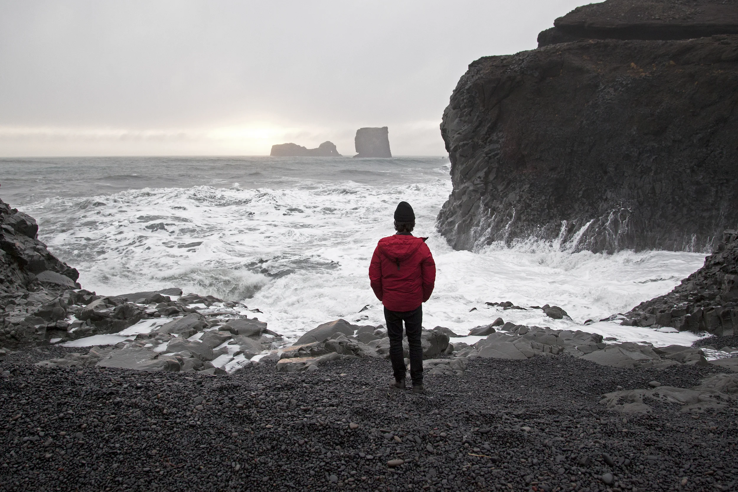 This shot was taken by another artist @juliepasila as the sun was setting around 3:30pm. Four other artists and I decided to take a road trip to the south of Iceland and we found this really unique spot where the water was crashing against the rocks. Most of those rocks I’m standing on are amazing skipping stones. 