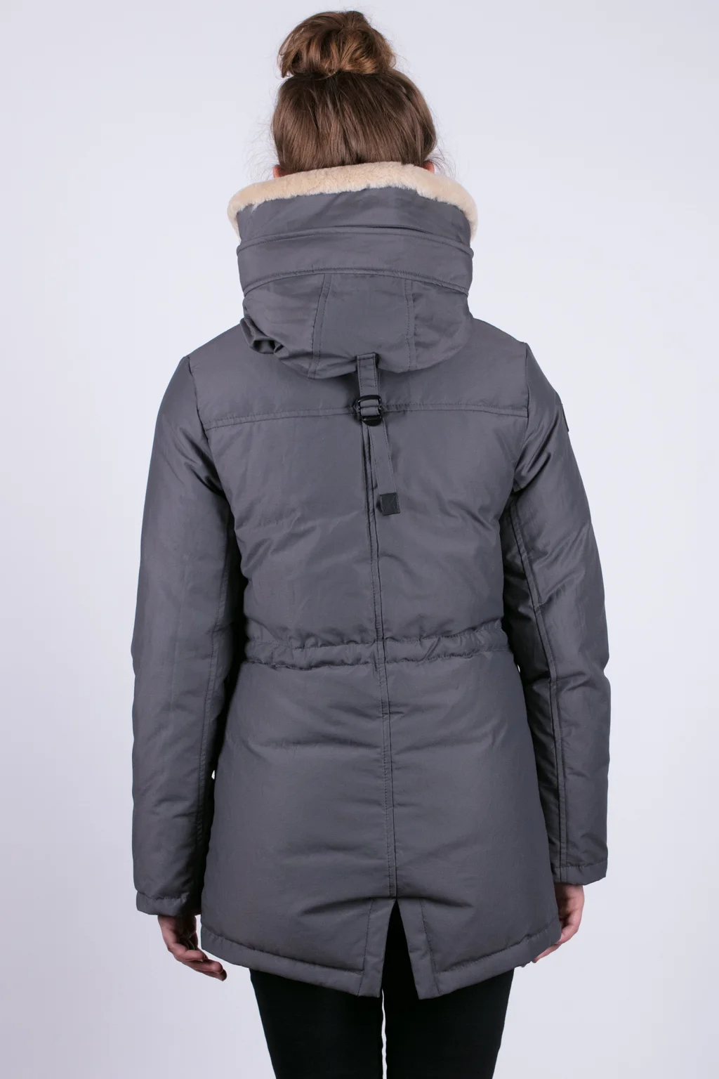 Apsley-Storm-Grey-03.jpg
