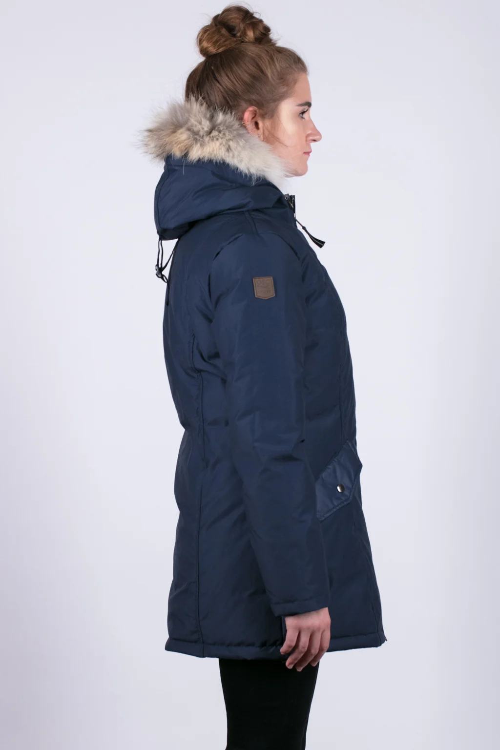 Charlotte-Dory-Blue-04.jpg