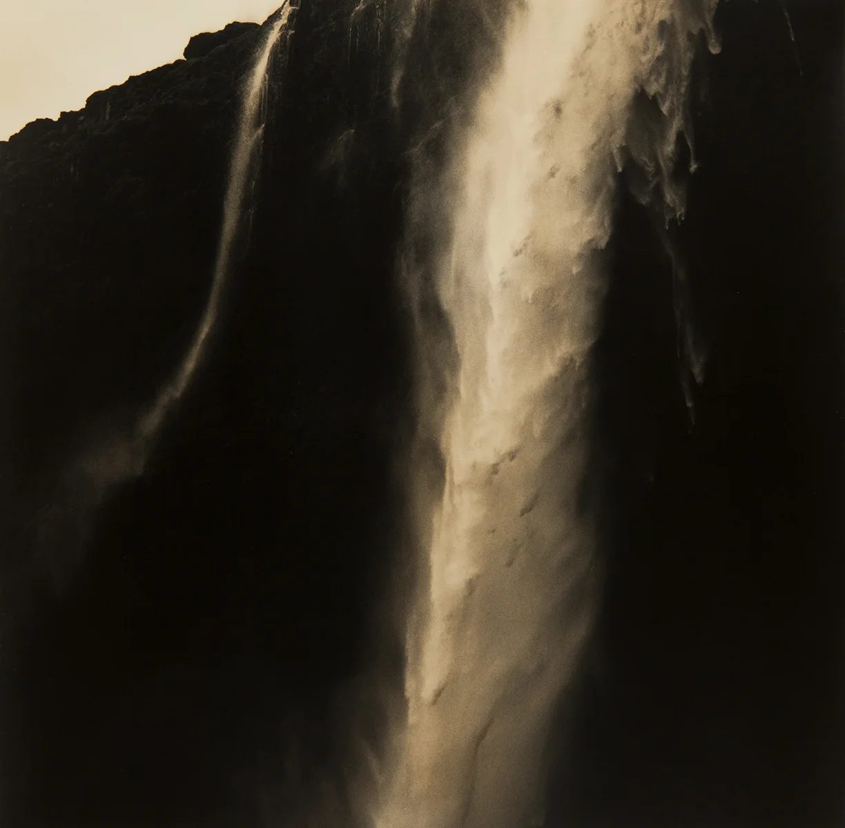 Iceland 8, 2013