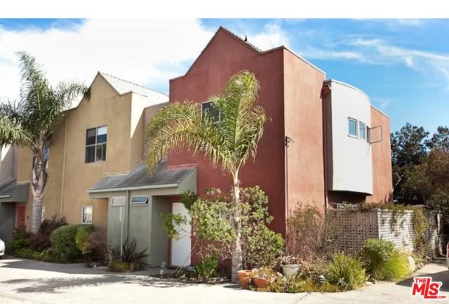 SOLD | 28711 Pacific Coast Highway | Malibu