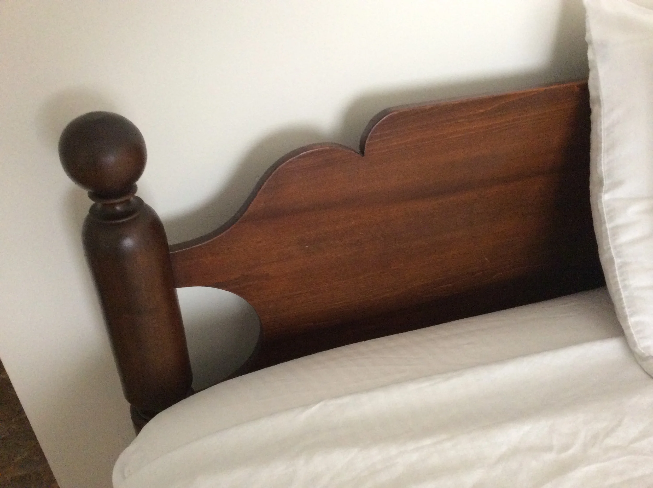 Pennsylvania “cannon ball” turned bed, 1880s style. With full size mattress. $550 estimated value