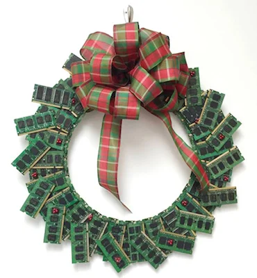 Visionary Holiday Hours