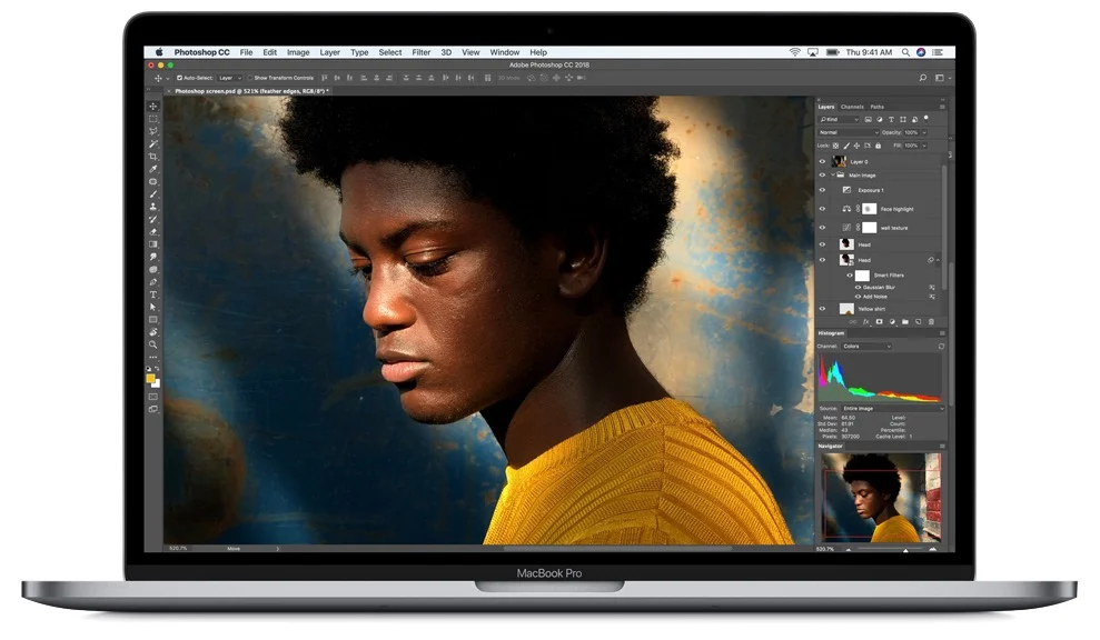 MacBook-Pro-2018-True-Tone.jpg