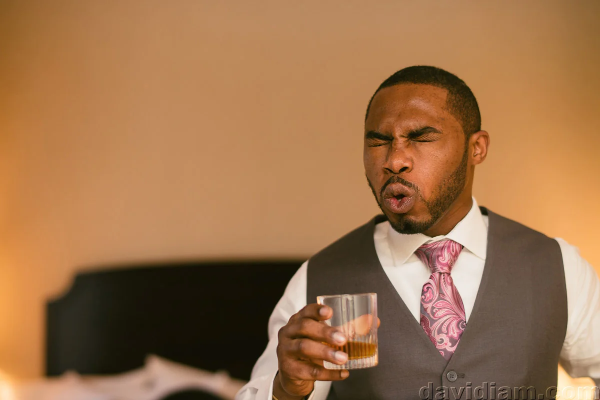 Burlington-Wedding-Photographer-Carmens-Hamilton-Photography-003.jpg