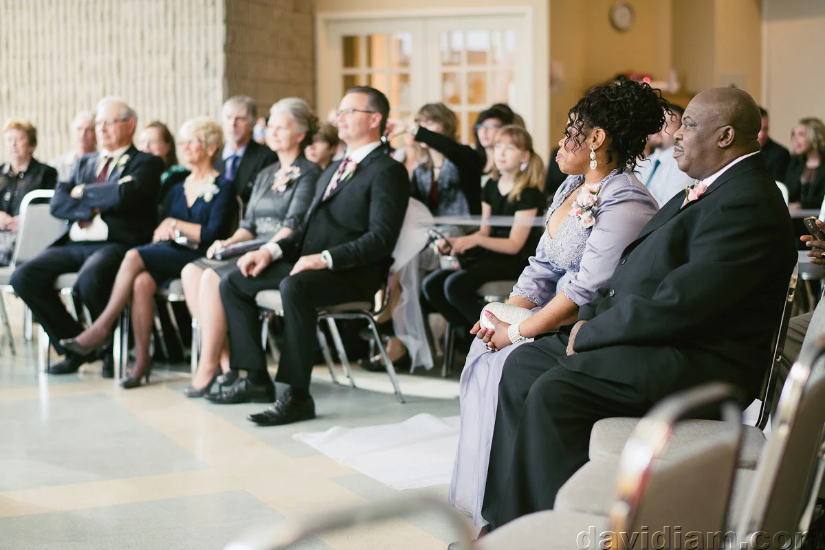 Burlington-Wedding-Photographer-Carmens-Hamilton-Photography-021.jpg