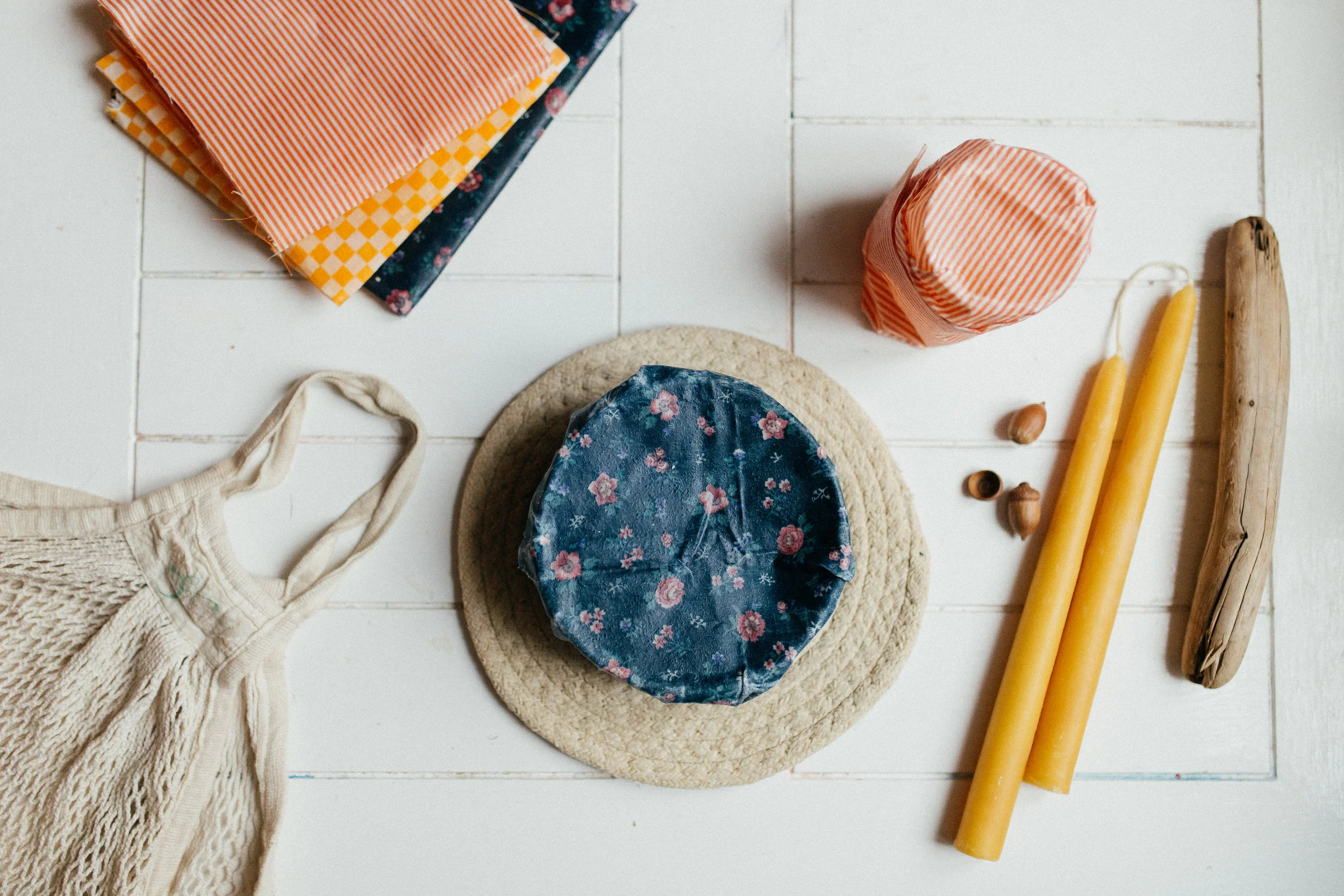 EMBALLAGE RÉUTILISABLE EN CIRE D'ABEILLE ET TISSU |  DIY