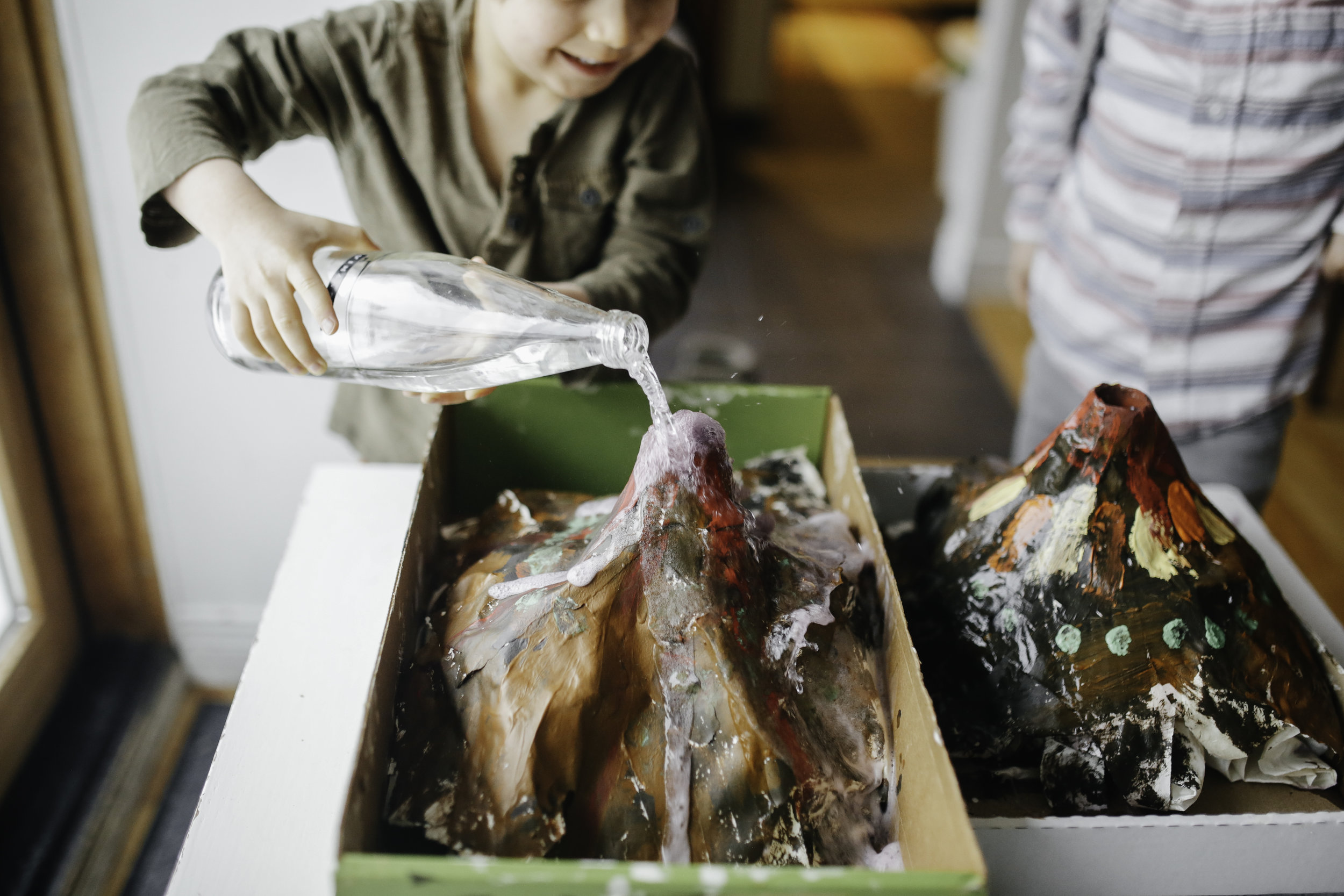 UN VOLCAN EN ÉRUPTION #activitépourenfant