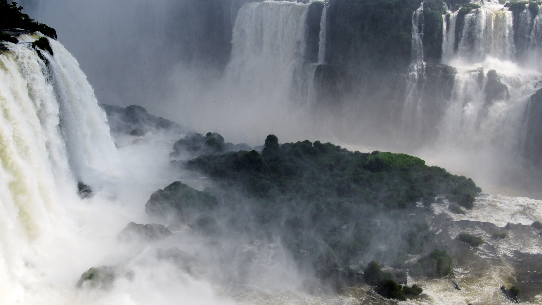 An elevator takes you up to the observation deck for a view of the Devil's Throat from above