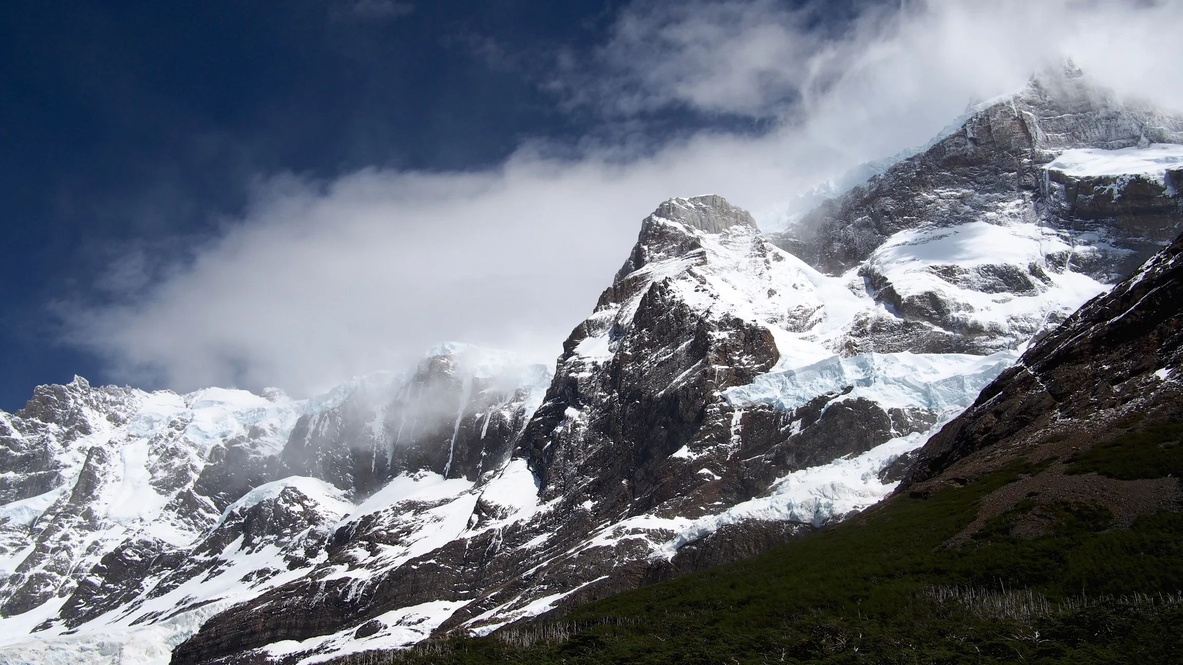Cerro Paine Grande - Torres del Paine, Chile