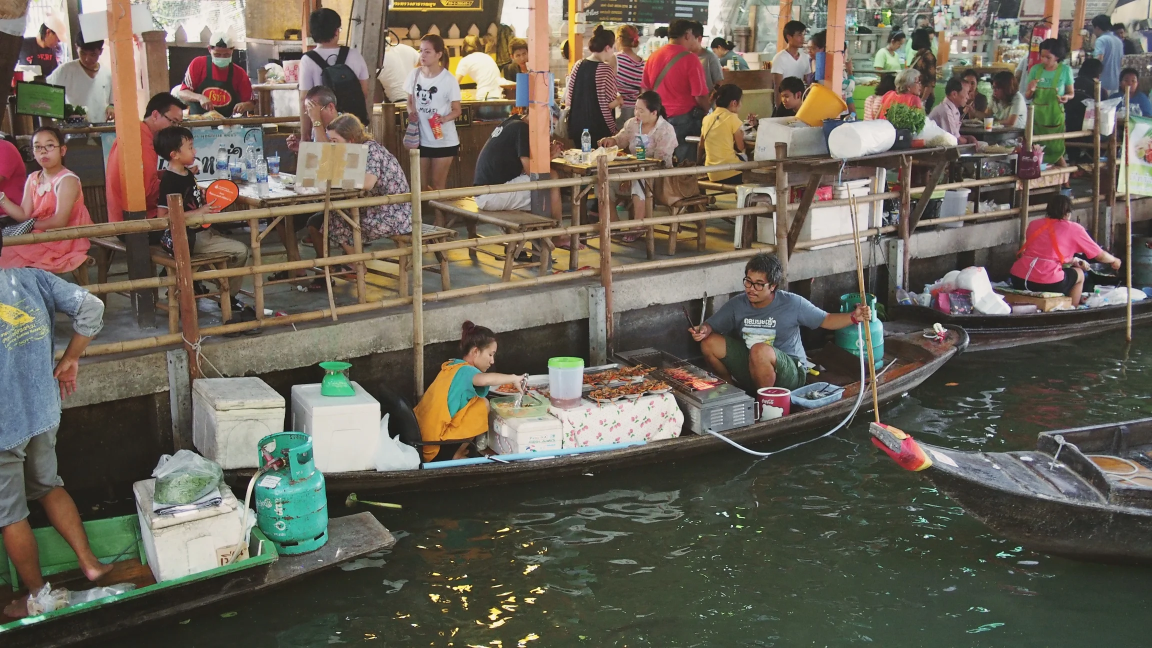 Khlong Lat Mayom Floating Market - Bangkok, Thailand