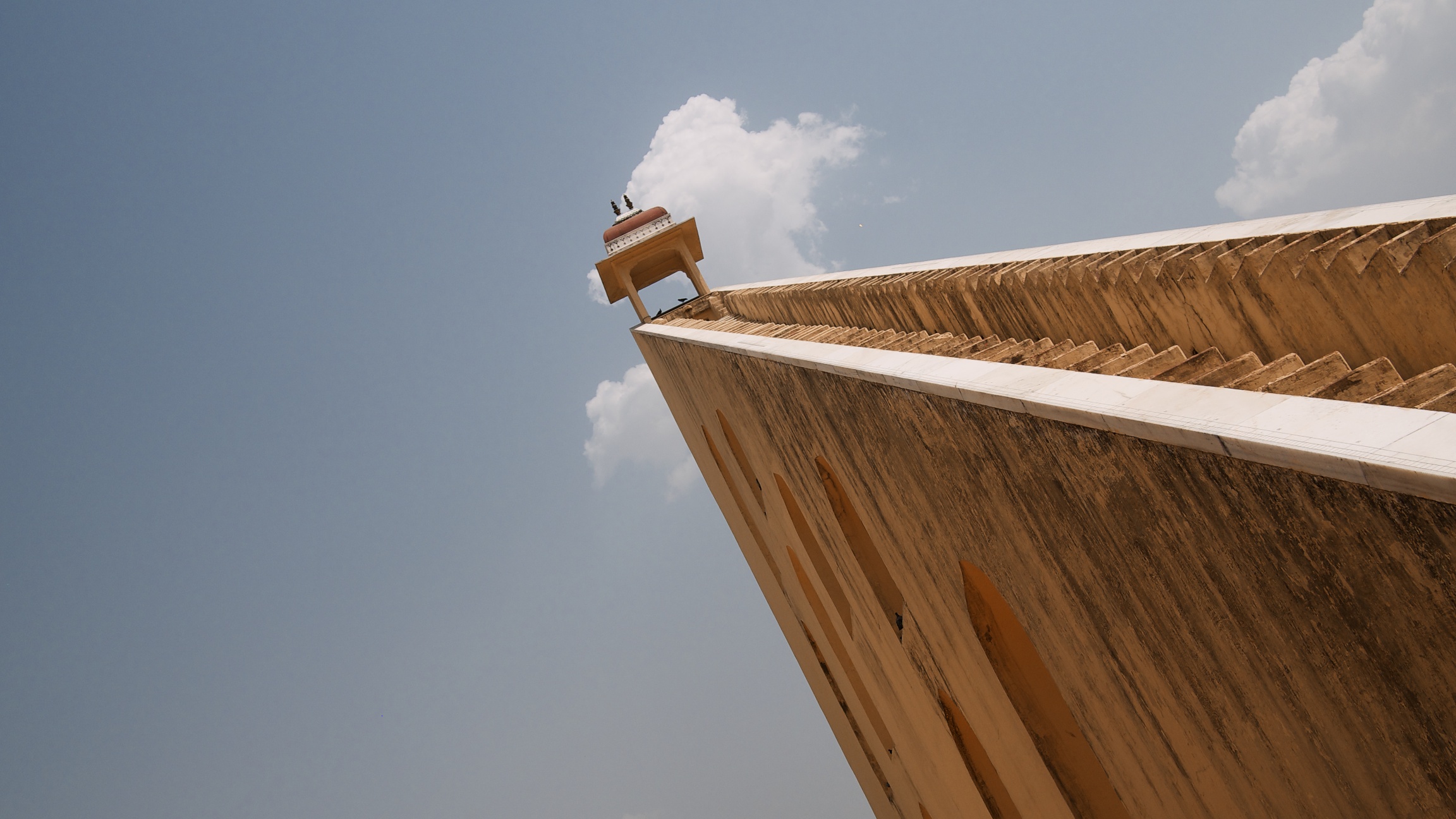 Samrat Yantra, one of the world's largest sundials