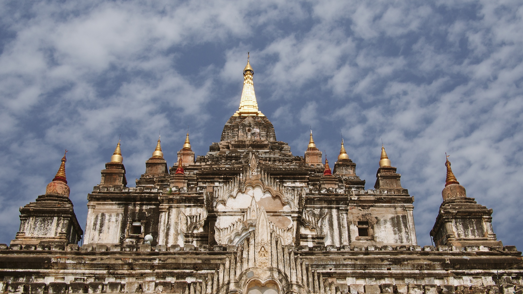 Thatbyinnyu Temple