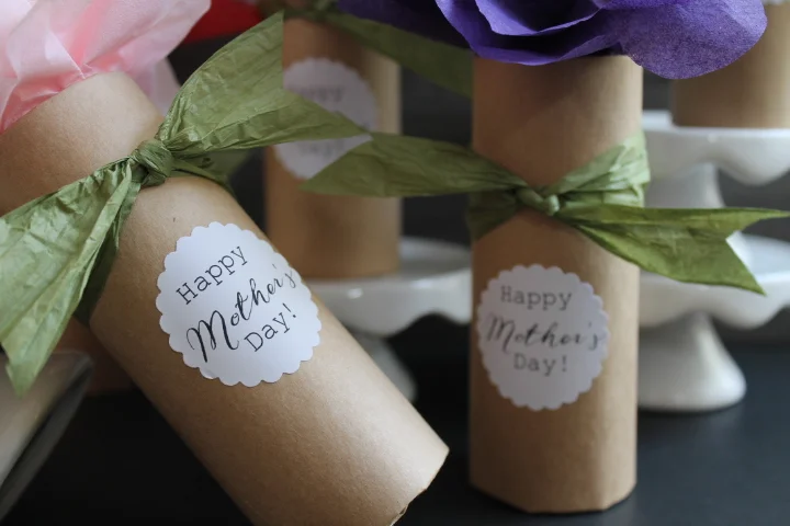 Mother's Day Paper Flower Bouquet DIY Surprise — Maritza Garcia | knot ...