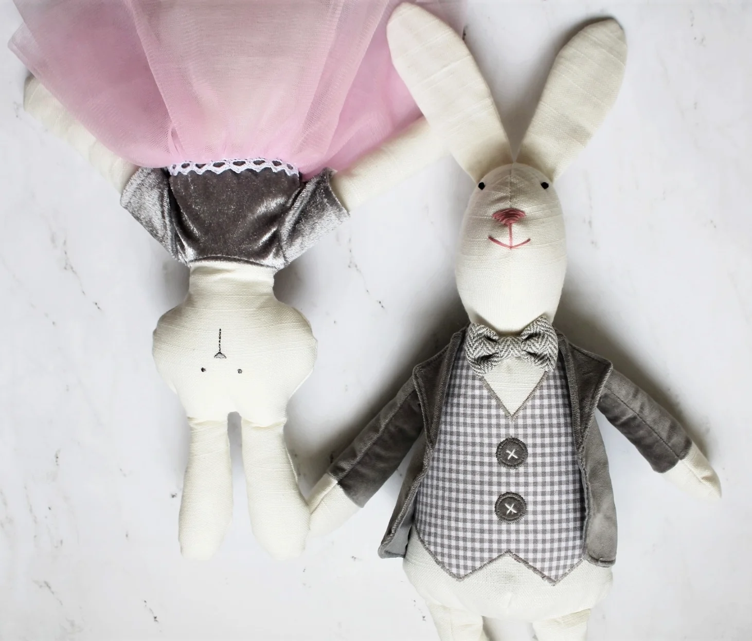 Modern Easter Gift Baskets